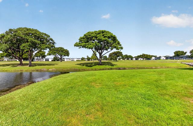 265 Burgundy F, Delray Beach, FL 33484