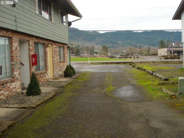 3148 W HARVARD Ave, Roseburg, OR 97471
