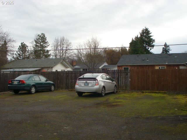 3148 W HARVARD Ave, Roseburg, OR 97471