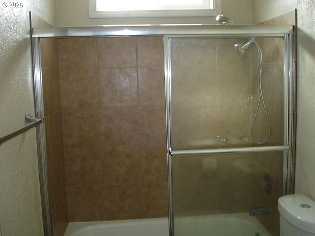 3148 W HARVARD Ave, Roseburg, OR 97471