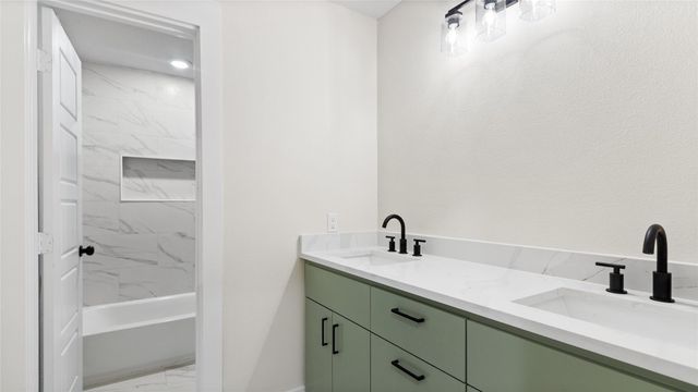 6619 Canal Street, Houston, TX 77011