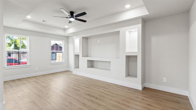 6619 Canal Street, Houston, TX 77011