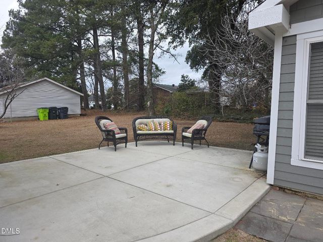 312 W Church Street, Benson, NC 27504