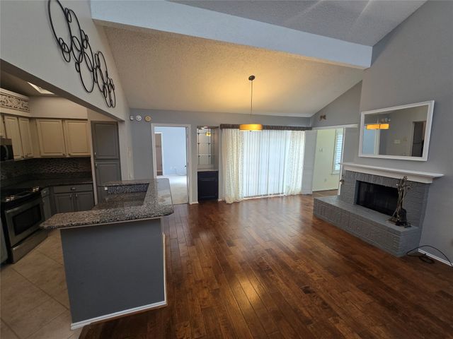 2117 Brook Mount Court, Carrollton, TX 75006