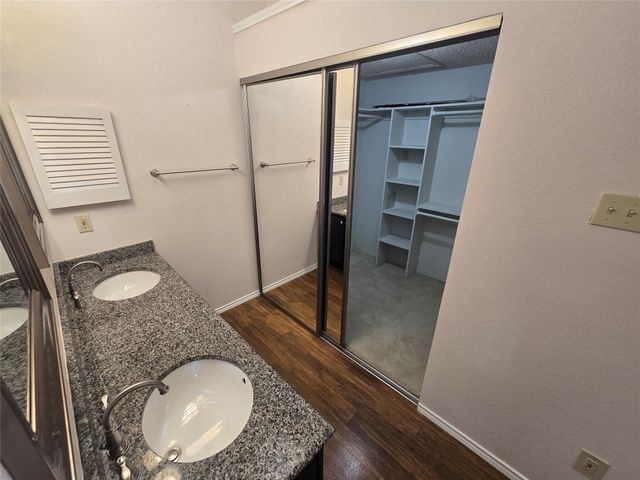 2117 Brook Mount Court, Carrollton, TX 75006