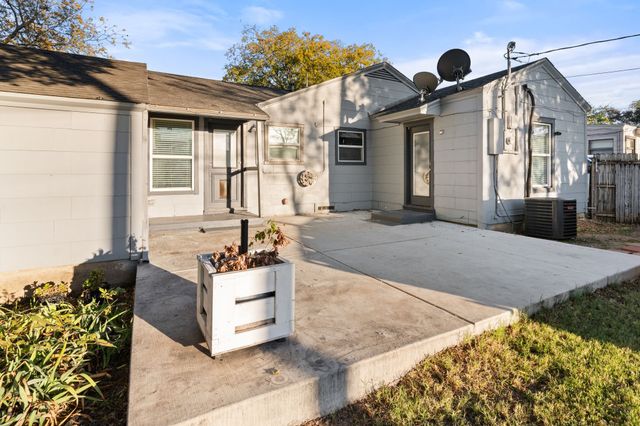 3800 Desert Ridge Drive, Fort Worth, TX 76116