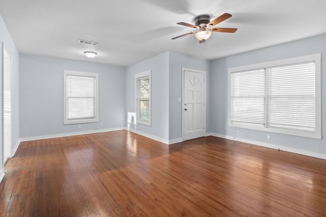 3800 Desert Ridge Drive, Fort Worth, TX 76116