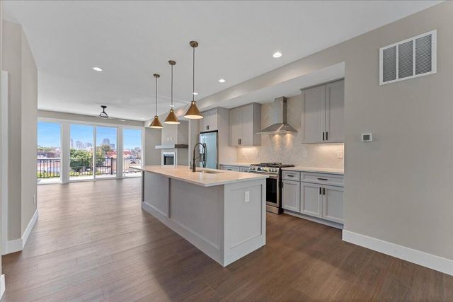 103 W 13th Street, 10, Newport, KY 41071