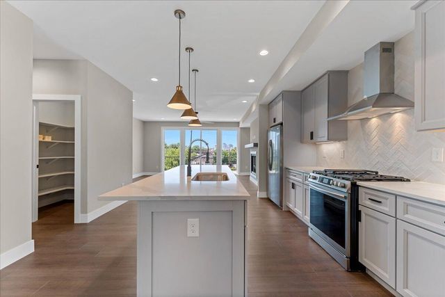 103 W 13th Street, 10, Newport, KY 41071