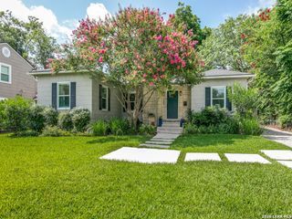 338 Garraty Rd, San Antonio, TX 78209