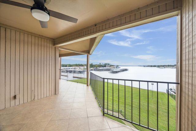 15575 Marina Drive 336B, Conroe, TX 77356
