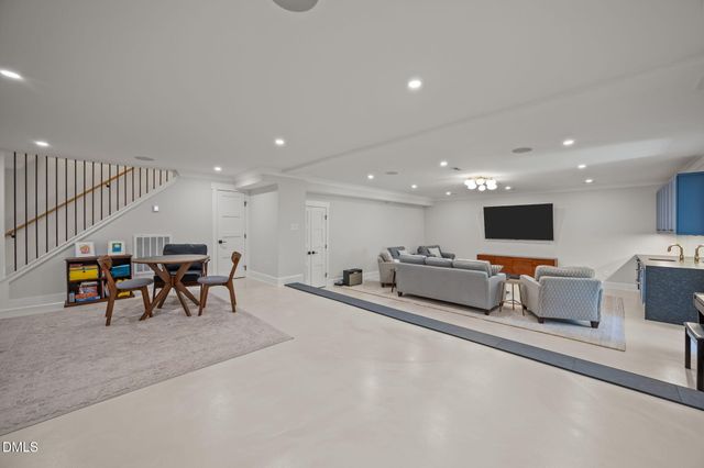 1538 Dellwood Drive, Raleigh, NC 27607