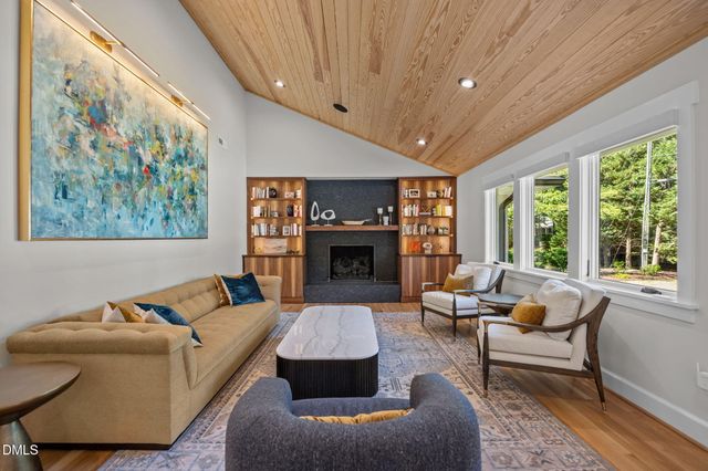 1538 Dellwood Drive, Raleigh, NC 27607