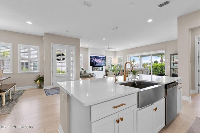 547 MARQUESA Circle, St. Johns, FL 32259