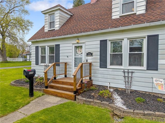 226 Richfield Boulevard, Salina, NY 13211