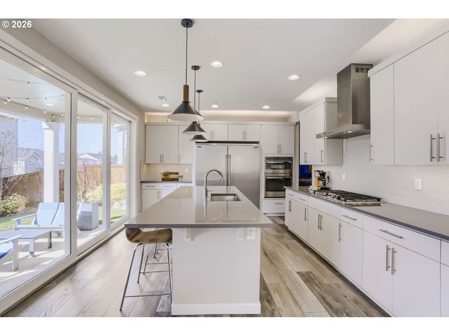 9957 Sw 173RD Ave, Beaverton, OR 97007