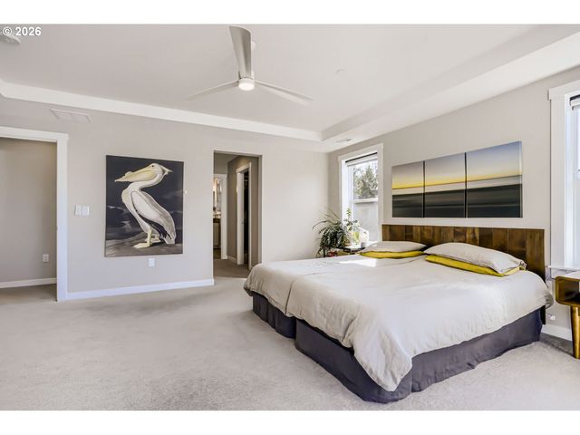 9957 Sw 173RD Ave, Beaverton, OR 97007