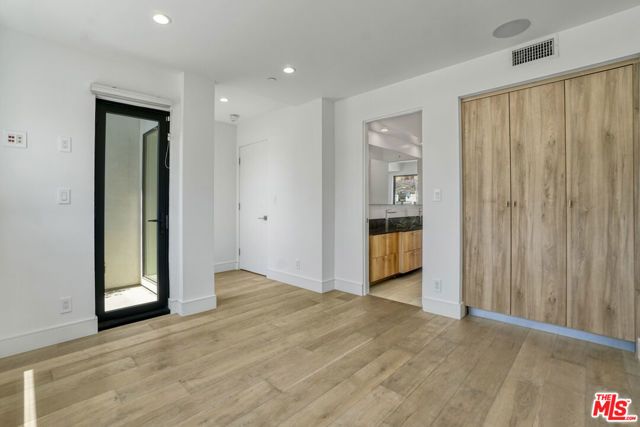 1445 N Martel Avenue, Los Angeles, CA 90046