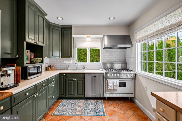 5700 GREENLEAF RD, Baltimore, MD 21210