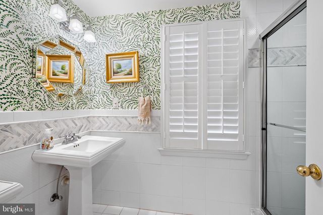 5700 GREENLEAF RD, Baltimore, MD 21210