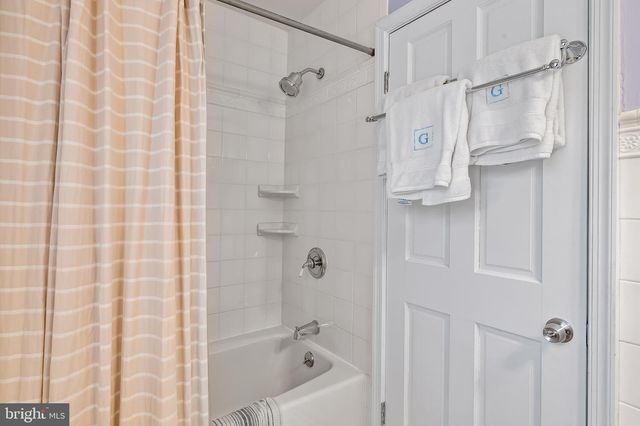 5700 GREENLEAF RD, Baltimore, MD 21210