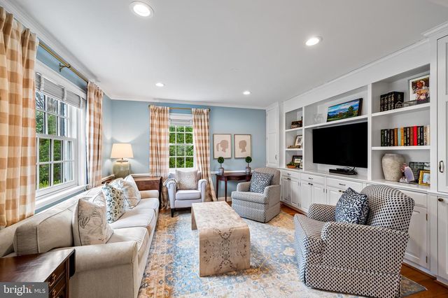 5700 GREENLEAF RD, Baltimore, MD 21210