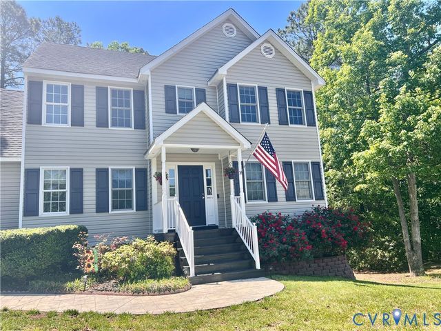 6300 Oak Arbor Ct, Chester, VA 23831