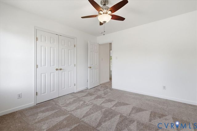 6300 Oak Arbor Ct, Chester, VA 23831
