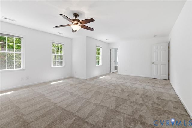 6300 Oak Arbor Ct, Chester, VA 23831