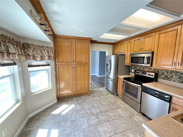 2913 LONGBROOKE WAY, Clearwater, FL 33760