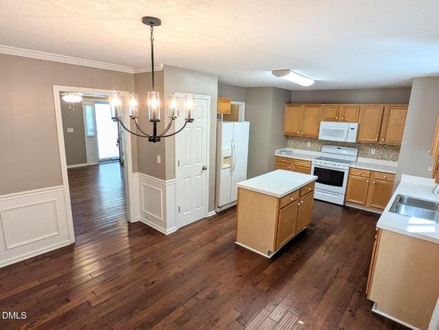 312 Brierridge Drive, Apex, NC 27502