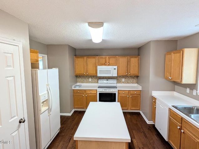 312 Brierridge Drive, Apex, NC 27502