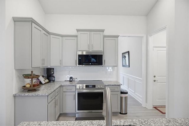 22 Capeside Courts, Lillington, NC 27546