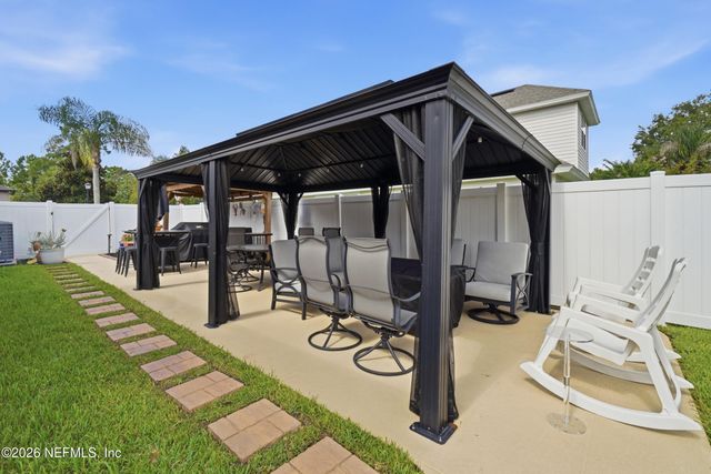 1951 WAGES WAY Way S, Jacksonville, FL 32218