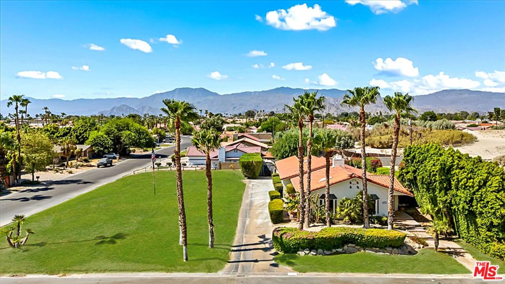 Image 2 of property listing at 41321 Jamaica Sands Drive, Bermuda Dunes, CA 92203