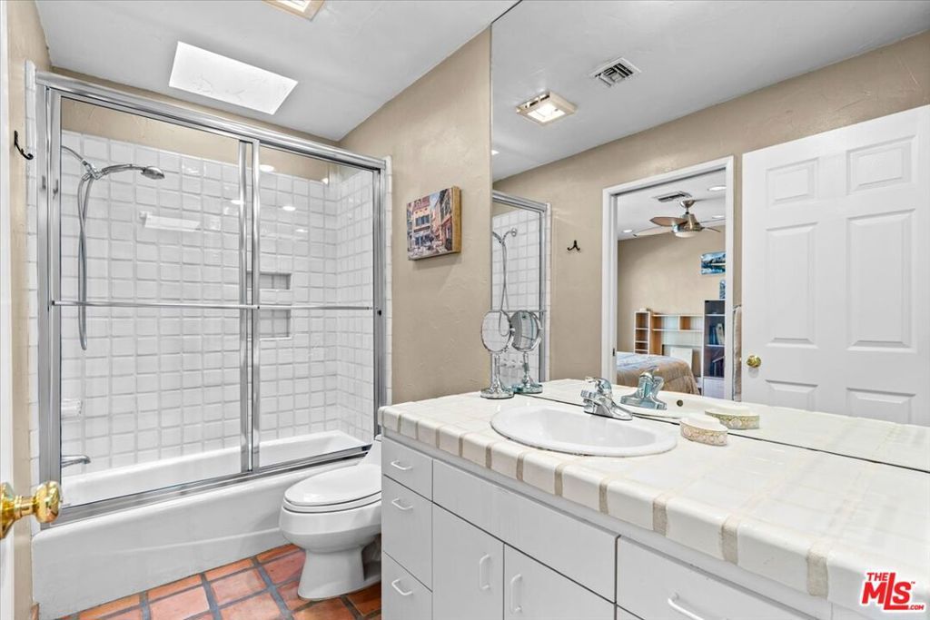 Image 23 of property listing at 41321 Jamaica Sands Drive, Bermuda Dunes, CA 92203