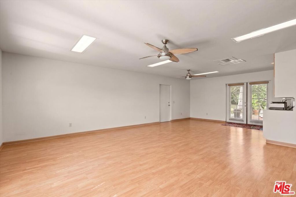 Image 30 of property listing at 41321 Jamaica Sands Drive, Bermuda Dunes, CA 92203