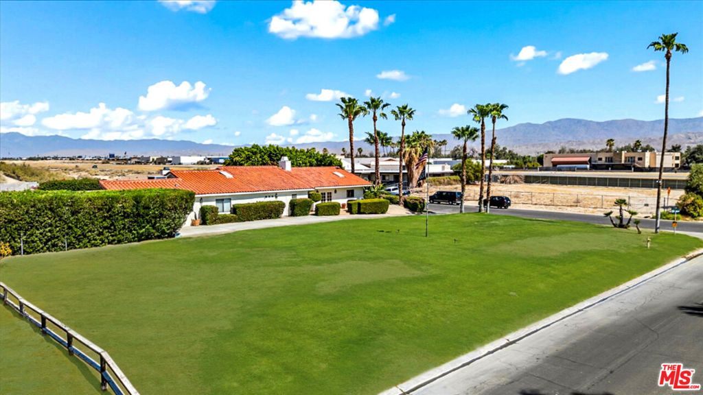 Image 39 of property listing at 41321 Jamaica Sands Drive, Bermuda Dunes, CA 92203