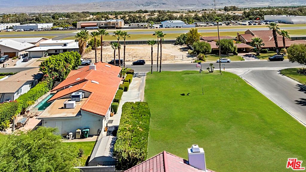 Image 41 of property listing at 41321 Jamaica Sands Drive, Bermuda Dunes, CA 92203