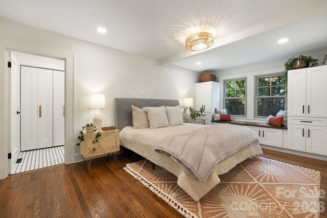 107 Beverly Road, Asheville, NC 28805