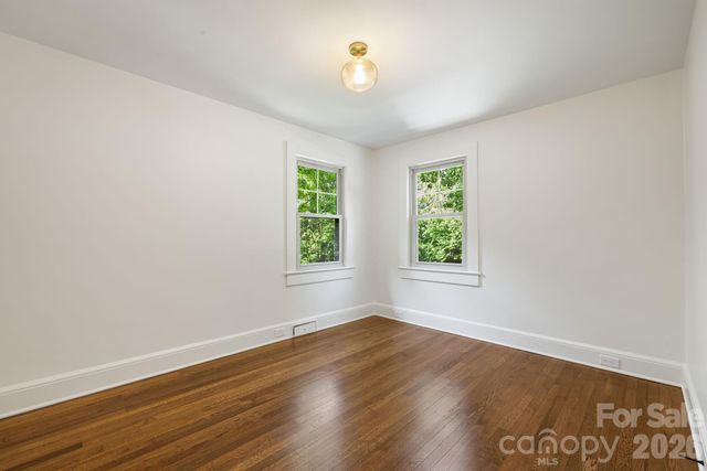 107 Beverly Road, Asheville, NC 28805
