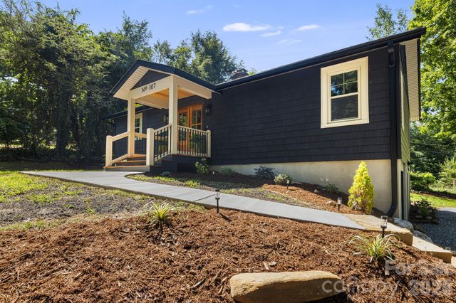 107 Beverly Road, Asheville, NC 28805