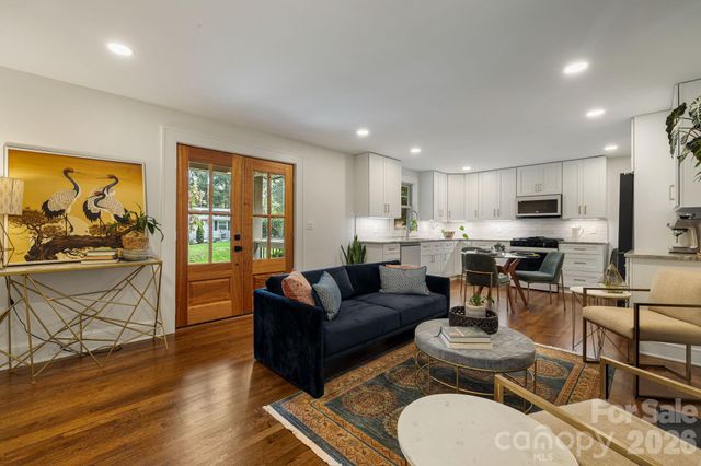 107 Beverly Road, Asheville, NC 28805