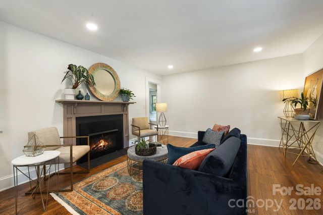 107 Beverly Road, Asheville, NC 28805