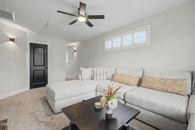 2045 E HEARTWOOD Lane, Phoenix, AZ 85022