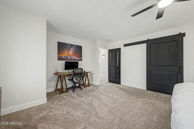 2045 E HEARTWOOD Lane, Phoenix, AZ 85022