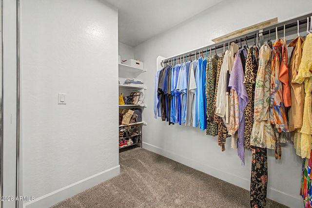 2045 E HEARTWOOD Lane, Phoenix, AZ 85022