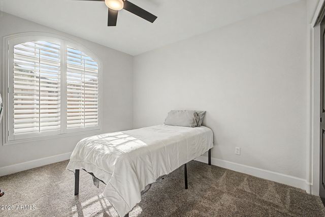 2045 E HEARTWOOD Lane, Phoenix, AZ 85022