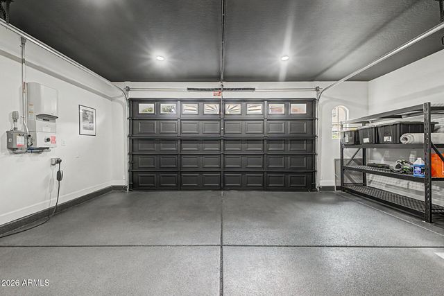 2045 E HEARTWOOD Lane, Phoenix, AZ 85022