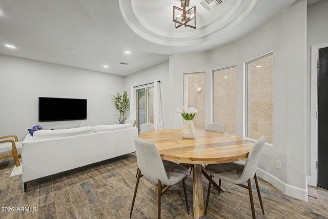 2045 E HEARTWOOD Lane, Phoenix, AZ 85022